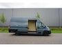 Peugeot Boxer 2.2 BlueHDi 180 L4H3 3.5t Zwaar Automaat |In topstaat |Full-Option |Adaptive Cruise |Groot scherm |Full-LED |Parkeersensoren rondom |2e airbag |BPM voordeel! |Mooie camperbasis