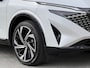 Nissan Qashqai 1.3 MHEV Xtronic Tekna Plus / Dealer onderhouden / Fabrieksgarantie tot 10-2028 / 1.800 kg trekgewicht / HUD / BOSE audio / Panorama dak / Stuur- & stoelverwarming / Massage stoelen / Elektrische stoelen & klep / Apple Carplay Android / 20" LM wielen & All Season banden /