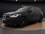 Volkswagen Tiguan 1.4 TSI eHybrid R-Line | Pano Dak | Trekhaak | Camera | Side Assist | ACC | Black Style | Stuur-/Stoelverwarming | Elek. Achterklep | Matrix LED | 19'' |