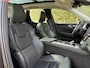 Volvo XC60 B5 Inscription | Trekhaak | Pano dak | Head up display | Bliss | Keyless |