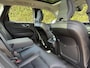 Volvo XC60 B5 Inscription | Trekhaak | Pano dak | Head up display | Bliss | Keyless |