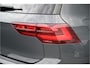 Volkswagen Golf 2.0 TSI GTI CLUBSPORT 300 PK / PANO / LEDER / IQ LIGHTS / MEMORY / STOELKOELING / BLIND SPOT / KEYLESS / 19"