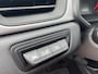 Renault Captur 1.0 TCe 90 Zen l AIRCO l NAVIGATIE l PARKEERSENSOREN l APPLE CARPLAY l ANDROID AUTO l ALL SEASON BANDEN