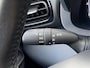 Toyota Yaris Cross 1.5 Hybrid 115 First Edition Stoel- & stuurwiel verwarming, parkeersensoren v&a, navigatie Apple CarPlay/Android Auto, achteruitrij camera