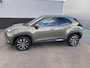 Toyota Yaris Cross 1.5 Hybrid 115 First Edition Stoel- & stuurwiel verwarming, parkeersensoren v&a, navigatie Apple CarPlay/Android Auto, achteruitrij camera