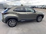 Toyota Yaris Cross 1.5 Hybrid 115 First Edition Stoel- & stuurwiel verwarming, parkeersensoren v&a, navigatie Apple CarPlay/Android Auto, achteruitrij camera