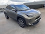 Toyota Yaris Cross 1.5 Hybrid 115 First Edition Stoel- & stuurwiel verwarming, parkeersensoren v&a, navigatie Apple CarPlay/Android Auto, achteruitrij camera