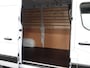 Renault Master T33 2.3 dCi 135PK L2H2 Airco Cruise control Parkeersensoren Navigatie Trekhaak