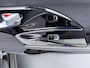 Kia Niro EV e-Niro Edition 64 kWh Achteruitrijcamera - Climate Control - Stoelverwarming - Fabrieksgarantie tot 03-2022
