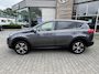 Toyota RAV4 2.0 Style 4WD TREKHAAK 2000KG TREKGEW CRUISE CLIMA  CAMERA BLUETOOTH 18'' LM-VELGEN EL-ACHTERKLEP KEYLESS NL-AUTO