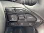 Toyota Yaris Cross 1.5 Hybrid 115 First Edition parkeersensoren Voor- & Achter, achteruitrij camera, stuurwiel verwarming, stoel verwarming, Navigatie Apple CarPlay/Android Auto