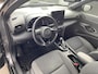 Toyota Yaris Cross 1.5 Hybrid 115 First Edition parkeersensoren Voor- & Achter, achteruitrij camera, stuurwiel verwarming, stoel verwarming, Navigatie Apple CarPlay/Android Auto