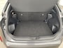Toyota Yaris Cross 1.5 Hybrid 115 First Edition parkeersensoren Voor- & Achter, achteruitrij camera, stuurwiel verwarming, stoel verwarming, Navigatie Apple CarPlay/Android Auto