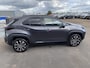 Toyota Yaris Cross 1.5 Hybrid 115 First Edition parkeersensoren Voor- & Achter, achteruitrij camera, stuurwiel verwarming, stoel verwarming, Navigatie Apple CarPlay/Android Auto