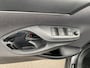 Toyota Yaris Cross 1.5 Hybrid 115 First Edition parkeersensoren Voor- & Achter, achteruitrij camera, stuurwiel verwarming, stoel verwarming, Navigatie Apple CarPlay/Android Auto