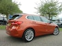 BMW 1-Serie (F40) 118i 136pk Business Edition Plus Leder Clima NL-Auto