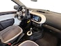 Renault Twingo Z.E. R80 Collection *Aut*Navi*Climate*Parkeersensoren*Hoge instap!