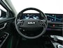 Kia EV6 Plus 77.4 kWh [3-Fase-11kW] {SoH-96%} (INCL-BTW) Aut. *HEATPUMP | LEATHER | MERIDIAN-AUDIO | ADAPTIVE-CRUISE | DIGI-COCKPIT | MEMORY-PACK | FULL-LED | KEYLESS | CAMERA | DAB | BLINDSPOT | NAVI-FULLMAP | PRIVACY-GLASS | AMBIENTLIG