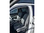 Peugeot e-2008 EV Allure 50 kWh Carplay | Navi by App | Parkeersensoren Achter | Climate Control