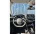 Peugeot e-2008 EV Allure 50 kWh Carplay | Navi by App | Parkeersensoren Achter | Climate Control
