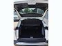 Peugeot e-2008 EV Allure 50 kWh Carplay | Navi by App | Parkeersensoren Achter | Climate Control I SOH 91%
