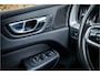 Volvo XC60 2.0 Recharge T8 AWD R-Design Crystal Parelmoer Harman Kardon Memory Camera