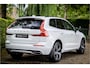 Volvo XC60 2.0 Recharge T8 AWD R-Design Crystal Parelmoer Harman Kardon Memory Camera