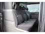 Volkswagen Crafter 2.0 TDI L3H2(L2H1) 177PK AUT. DC-6P, CAMERA, TREKHAAK, CRUISE, CARPLAY, AIRCO, PARKEERSENSOREN, DUBBELE CABINE, DUBBEL CABINE, NL AUTO, NAP