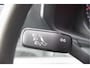 Volkswagen Crafter 2.0 TDI L3H2(L2H1) 177PK AUT. DC-6P, CAMERA, TREKHAAK, CRUISE, CARPLAY, AIRCO, PARKEERSENSOREN, DUBBELE CABINE, DUBBEL CABINE, NL AUTO, NAP