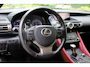Lexus RC 300h | UNIEK! | CRUISE CONTROL |CAMERA | DODE HOEK DETECTIE | STOELVERWARMING | FULL LED