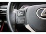 Lexus RC 300h | UNIEK! | CRUISE CONTROL |CAMERA | DODE HOEK DETECTIE | STOELVERWARMING | FULL LED