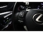 Lexus RC 300h | UNIEK! | CRUISE CONTROL |CAMERA | DODE HOEK DETECTIE | STOELVERWARMING | FULL LED
