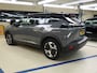Peugeot e-2008 GT | Active Safety Brake met camera en radar (automatisch noodremsysteem) met Distance Alert (waarschuwing dreigende aanrijding) | Advanced Active Safety Brake met camera en radar | Climate Control