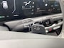 Kia EV3 Plus 81.4 kWh Nette auto, lage KM stand, dodehoekdetectie, camera, parkeersensoren, stoel- en stuurverwarming, Apple CarPlay/Android Auto