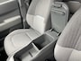 Kia EV3 Plus 81.4 kWh Nette auto, lage KM stand, dodehoekdetectie, camera, parkeersensoren, stoel- en stuurverwarming, Apple CarPlay/Android Auto