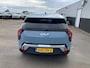 Kia EV3 Plus 81.4 kWh Nette auto, lage KM stand, dodehoekdetectie, camera, parkeersensoren, stoel- en stuurverwarming, Apple CarPlay/Android Auto