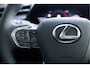 Lexus LBX Emotion 2WD | NL-Auto | Stoel & Stuurverwarming | Apple Carplay |