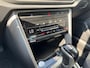 Volkswagen T-Roc 1.5 150pk TSI Life Edition Parkeerassistent (Park Assist) | Adaptive Cruise Control | Achteruitrijcamera 'Rear View'