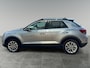 Volkswagen T-Roc 1.5 150pk TSI Life Edition Parkeerassistent (Park Assist) | Adaptive Cruise Control | Achteruitrijcamera 'Rear View'