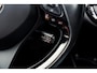 Toyota C-HR / C-HR+ 1.8 Hybrid Advance Automaat | Carplay | Adaptieve cruisecontrol | Dodehoek detectie | camera | Stoelverwarming | PDC voor en achter