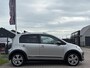 Volkswagen Up! 1.0 BMT cross up! cruise camera pdc bluetooth