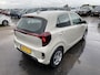 Kia Picanto 1.0 DPI DynamicLine 5p. NL-auto, lage KM stand, parkeersensoren, navigatie, Apple CarPlay/Android auto, achteruitrijcamera,