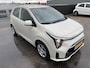 Kia Picanto 1.0 DPI DynamicLine 5p. NL-auto, lage KM stand, parkeersensoren, navigatie, Apple CarPlay/Android auto, achteruitrijcamera,