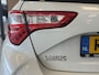 Toyota Yaris 1.5 Hybrid Bi-Tone