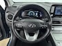 Hyundai Kona Electric EV Comfort 64 kWh | SOH 96.1% | Parkeersensoren | Stoel / Stuurverwarming | Half lederen bekleding |