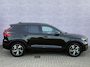 Volvo XC40 2.0 B4 Plus Dark | Trekhaak | TGW 2000 KG | Harman Kardon Audio | Winterwielenset €995 | Achteruitrijcamera | Parkeersensoren | Keyless Entry | Elektrische Achterklep | Elektrisch Verstelbare Voorstoelen | Stoelverwarming | Google Navigatie | Apple Carplay | Android Auto
