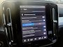 Volvo XC40 2.0 B4 Plus Dark | Trekhaak | TGW 2000 KG | Harman Kardon Audio | Winterwielenset €995 | Achteruitrijcamera | Parkeersensoren | Keyless Entry | Elektrische Achterklep | Elektrisch Verstelbare Voorstoelen | Stoelverwarming | Google Navigatie | Apple Carplay | Android Auto