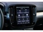 Volvo XC40 2.0 B4 Plus Dark | Trekhaak | Harman Kardon Audio | Achteruitrijcamera | Parkeersensoren | Keyless Entry | Elektrische Achterklep | Elektrisch Verstelbare Voorstoelen | Stoelverwarming | Google Navigatie | Apple Carplay | Android Auto |