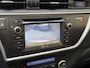 Toyota Auris Touring Sports 1.8 Hybrid | Panoramadak | Camera | Half leder | Stoelverwarming | Navigatie | Cruise control | Climate control | 17 inch velgen | Keyless | Elektrische ramen | Volledig onderhouden | Origineel Nederlandse auto met NAP