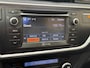 Toyota Auris Touring Sports 1.8 Hybrid | Panoramadak | Camera | Half leder | Stoelverwarming | Navigatie | Cruise control | Climate control | 17 inch velgen | Keyless | Elektrische ramen | Volledig onderhouden | Origineel Nederlandse auto met NAP